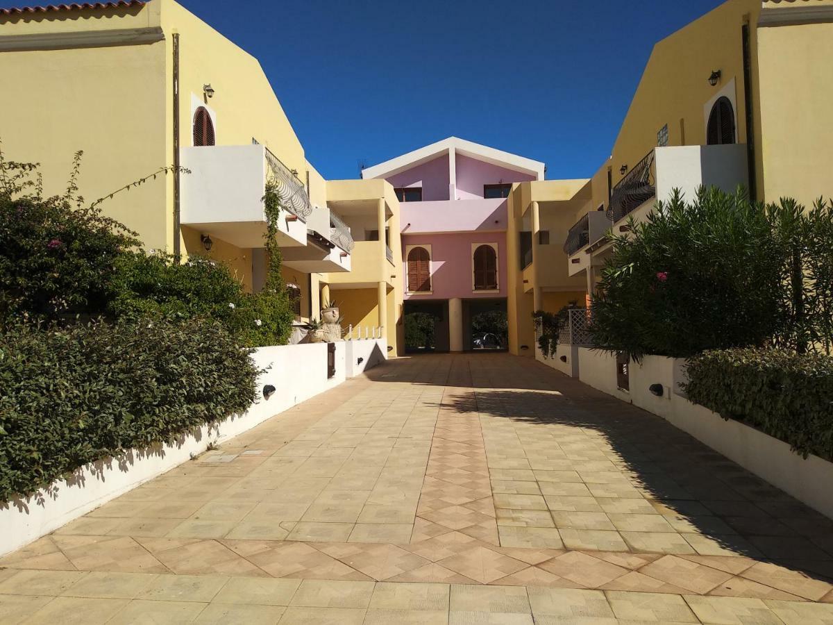 Residence Lu Brandali Santa Teresa Gallura Eksteriør billede